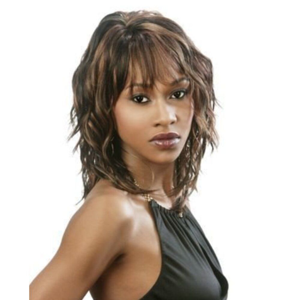 MOTOWN TRESS Kanekalon Wig Highlighted Long Wavy Hair